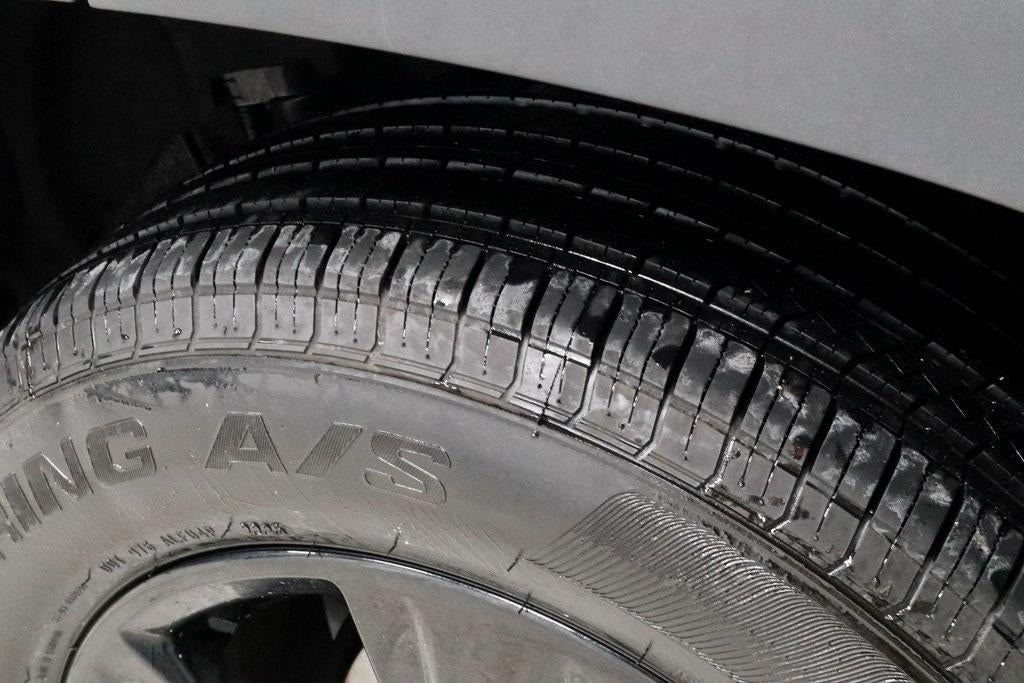 2022 Toyota RAV4 Hybrid XLE AWD (Natl)