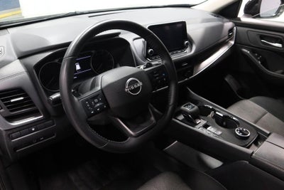 2025 Nissan Rogue AWD SV