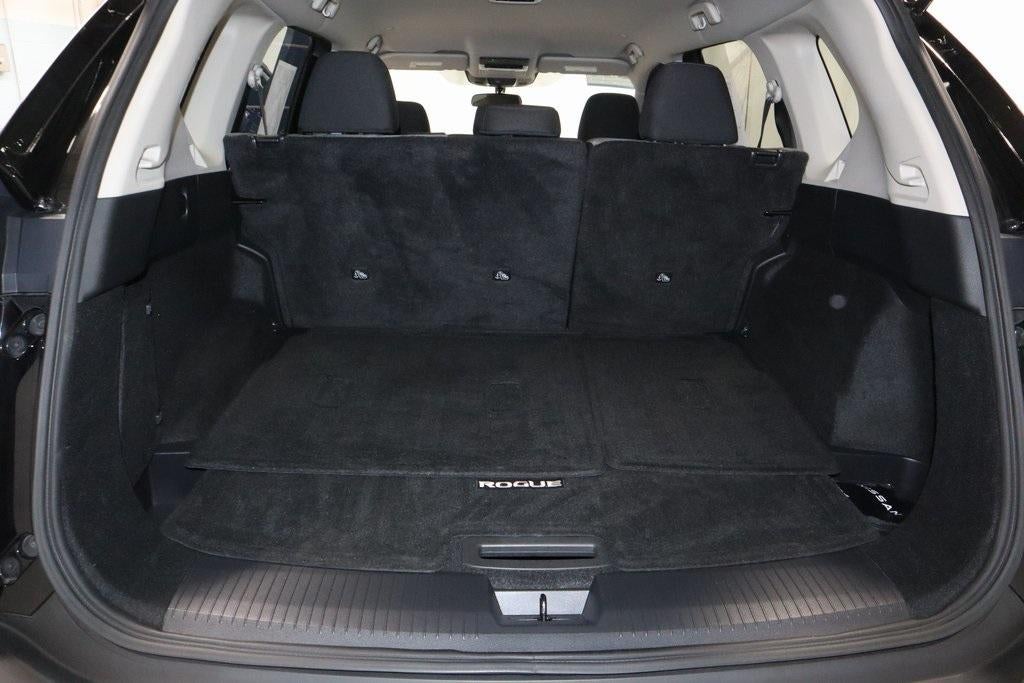 2022 Nissan Rogue AWD SV