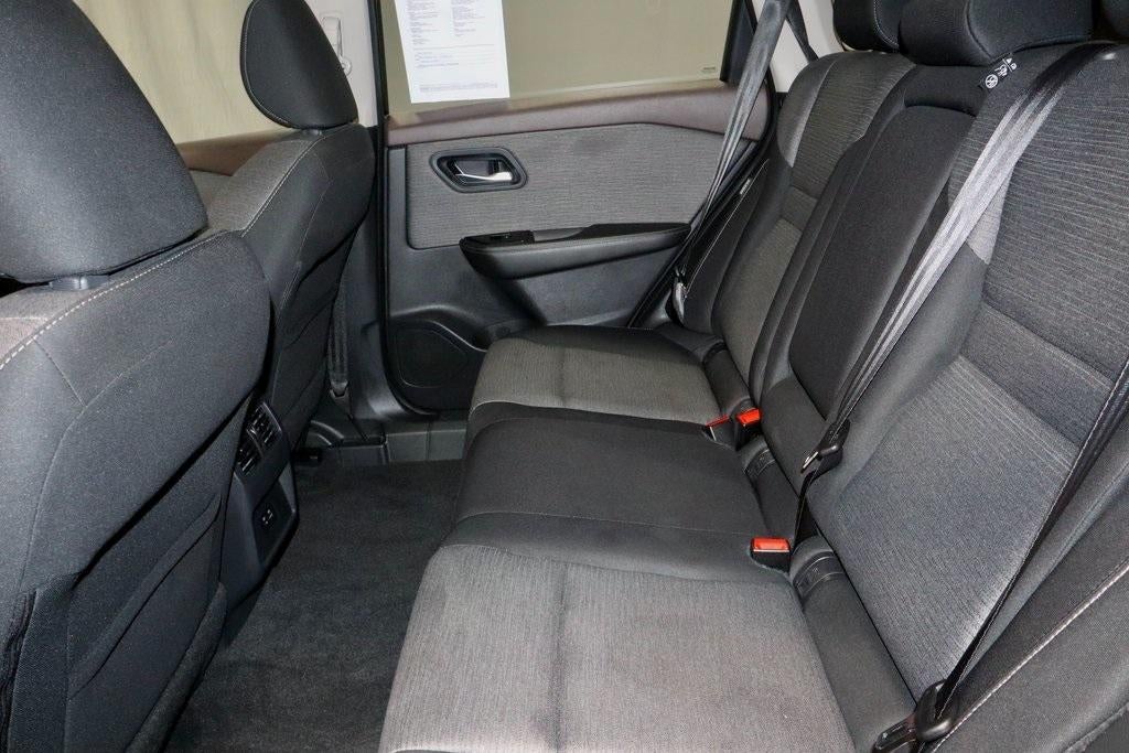 2022 Nissan Rogue AWD SV