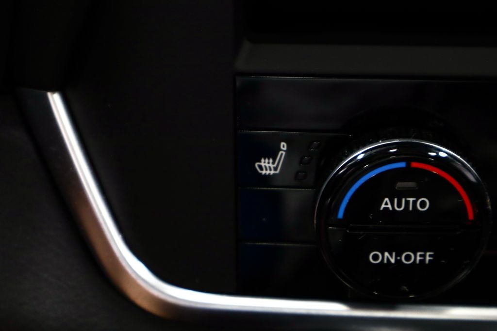 2023 Nissan Rogue AWD SV