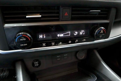 2024 Nissan Rogue AWD SV