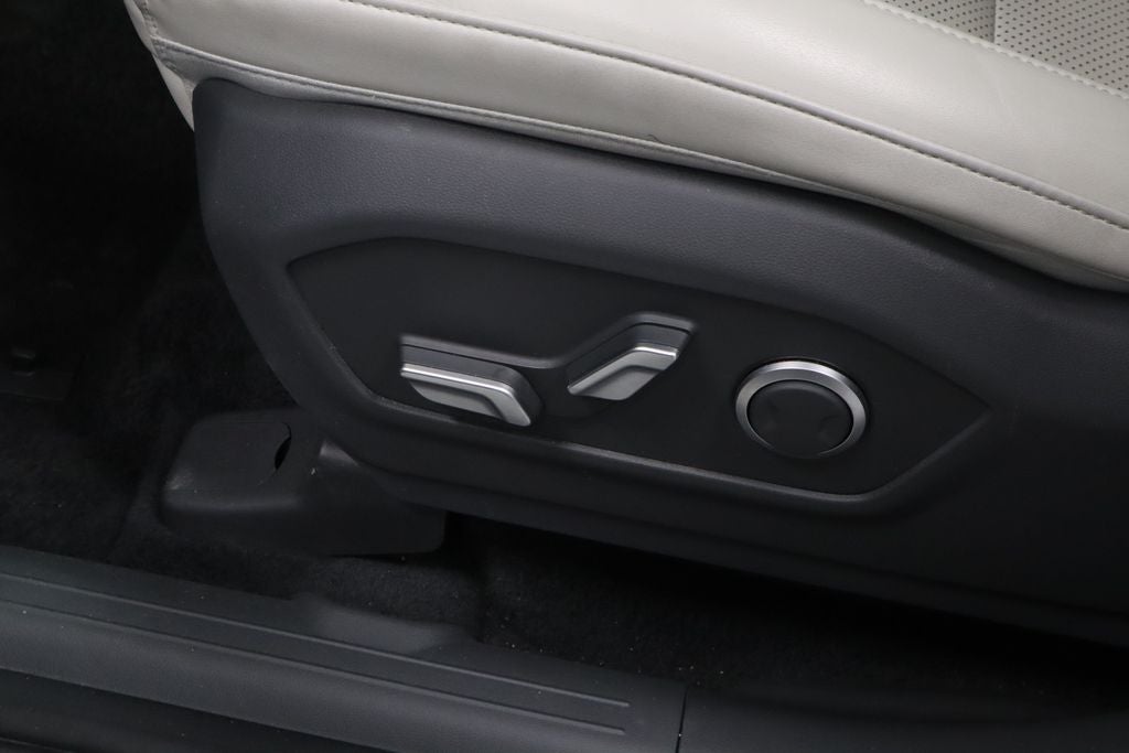 2025 Hyundai SANTA FE Hybrid SEL FWD