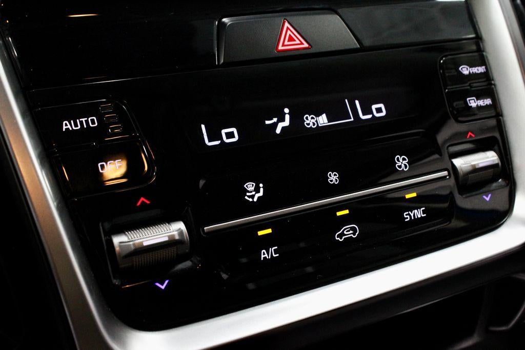 2023 Kia Sorento S FWD