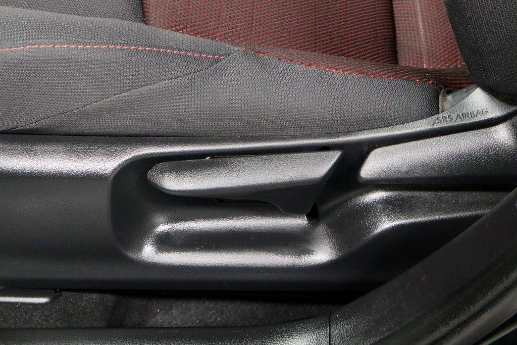 2025 Toyota Corolla SE CVT (Natl)