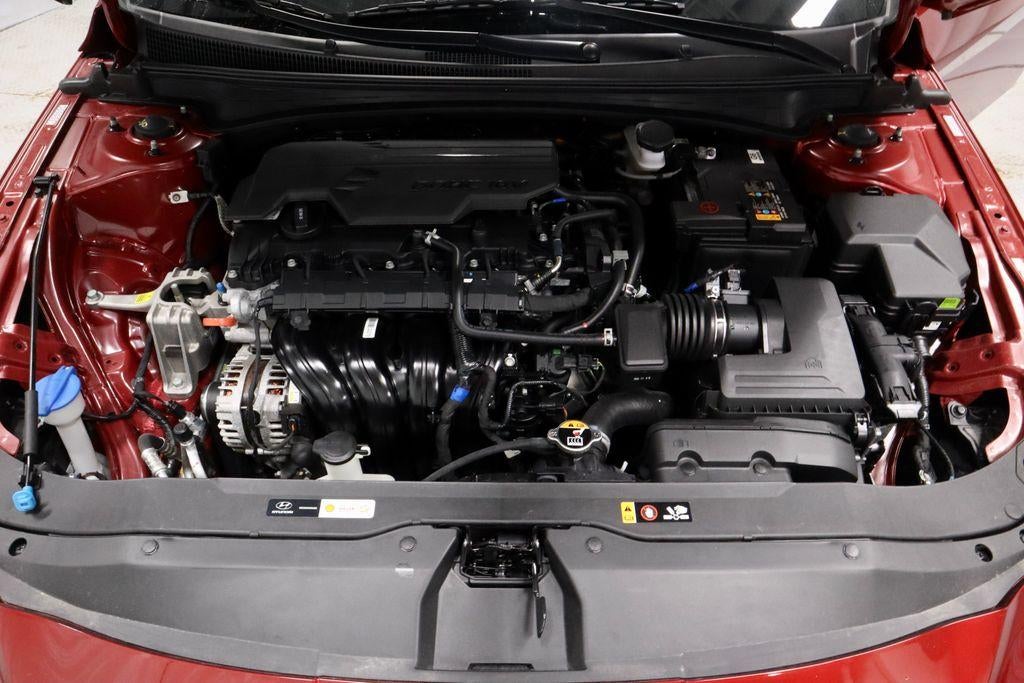 2024 Hyundai ELANTRA SEL IVT