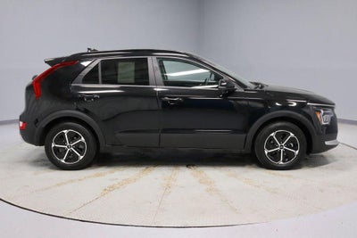 2023 Kia Niro LX FWD