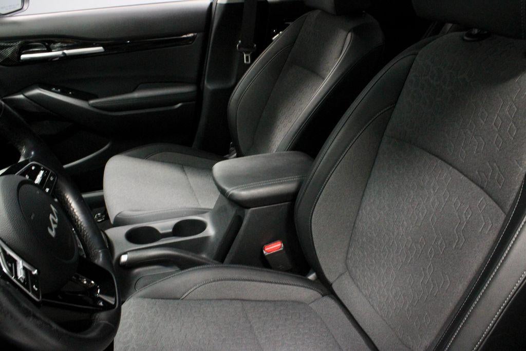 2024 Kia Seltos S IVT FWD