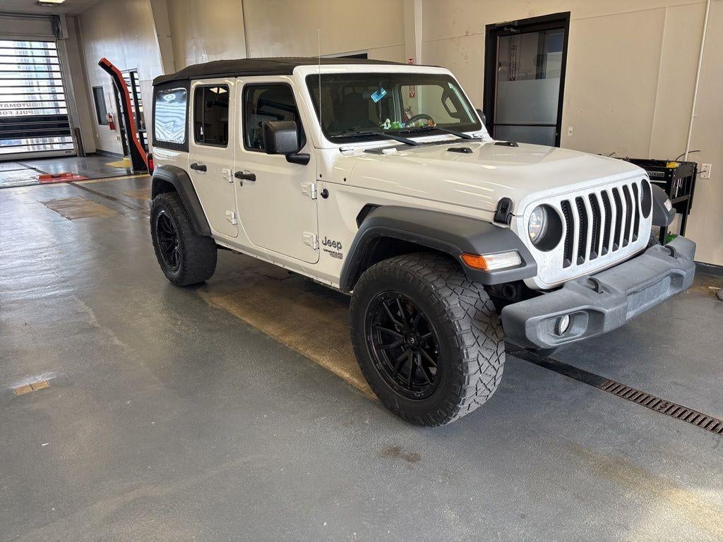2018 Jeep Wrangler Sport's photo
