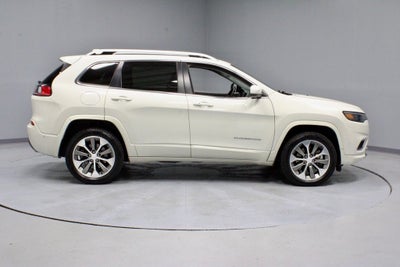 2019 Jeep Cherokee Overland