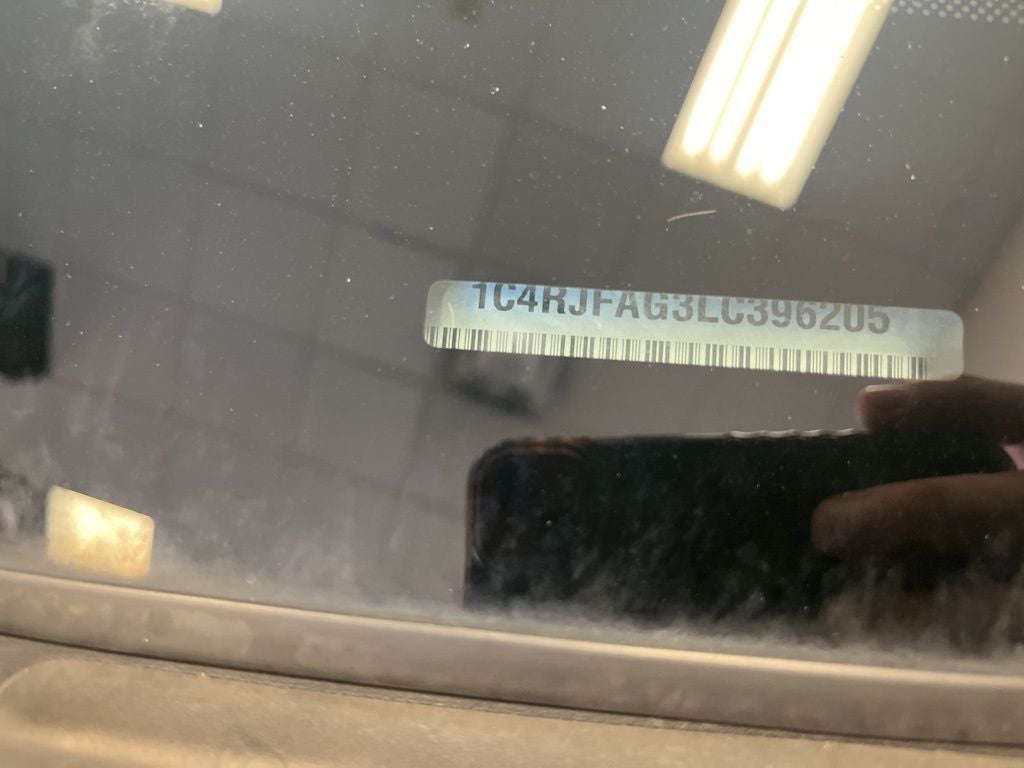 2020 Jeep Grand Cherokee Altitude