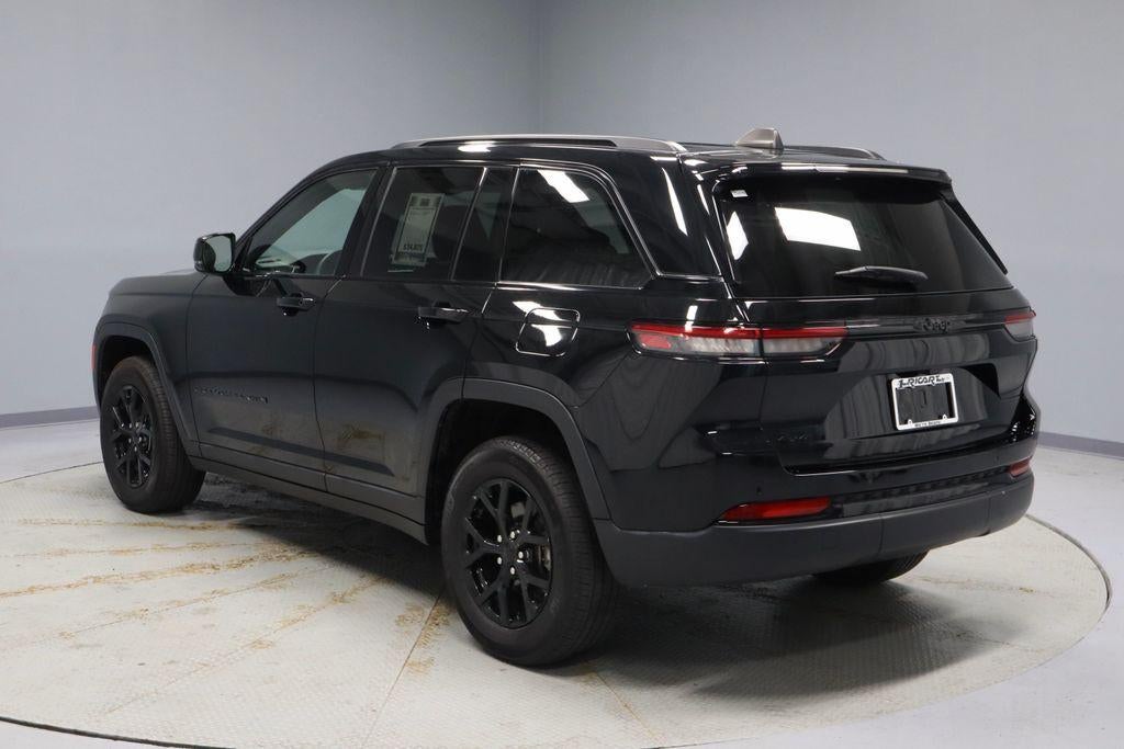 2024 Jeep Grand Cherokee Altitude