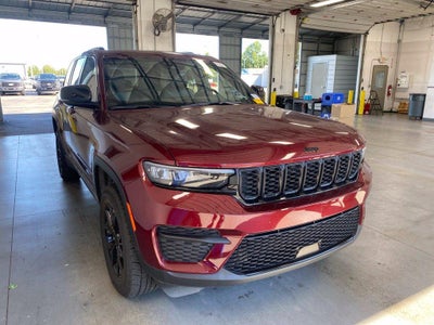 2025 Jeep Grand Cherokee Altitude