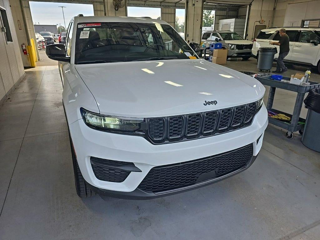2023 Jeep Grand Cherokee Altitude X