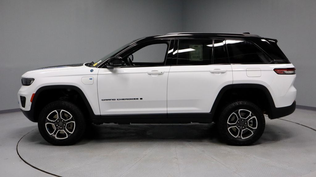 2022 Jeep Grand Cherokee 4xe Trailhawk 4xe