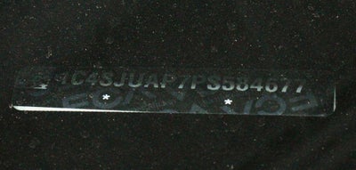 2023 Jeep Wagoneer Base