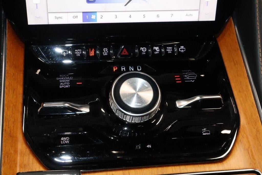 2022 Jeep Grand Wagoneer Series III