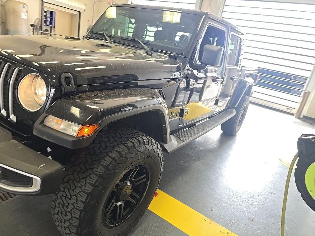 2021 Jeep Gladiator Overland