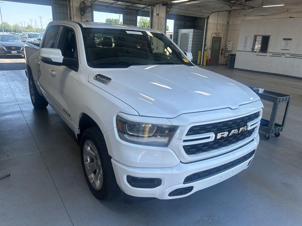2023 RAM 1500 Big Horn/Lone Star 4x4 Crew Cab 5'7's photo