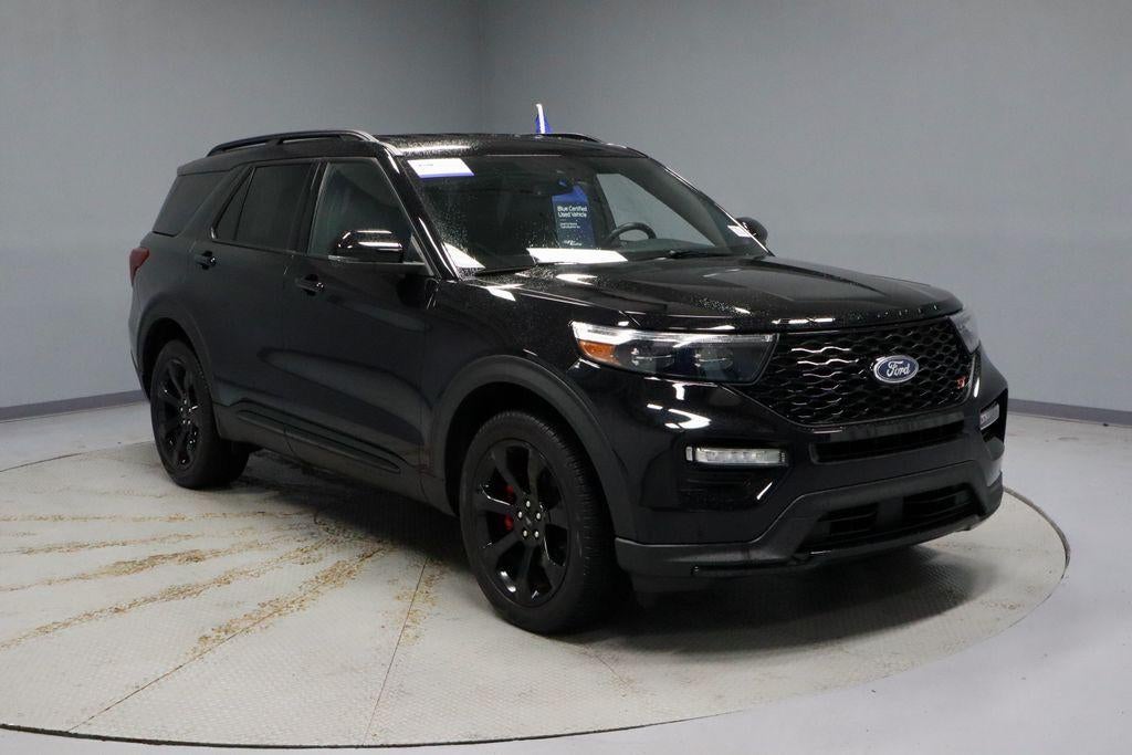 2023 Ford Explorer ST 4WD's photo