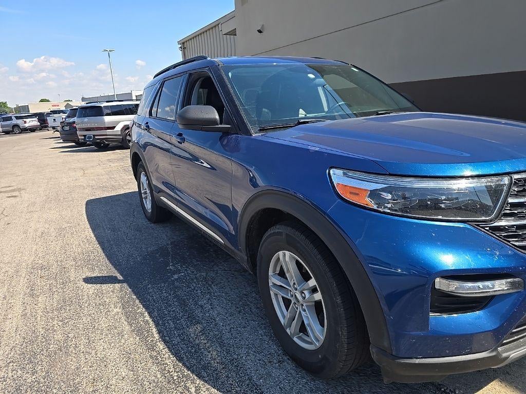 2021 Ford Explorer XLT 4WD's photo