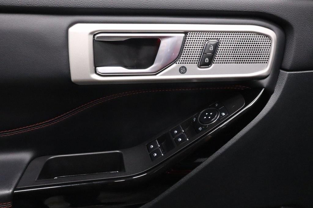 2024 Ford Explorer ST-Line