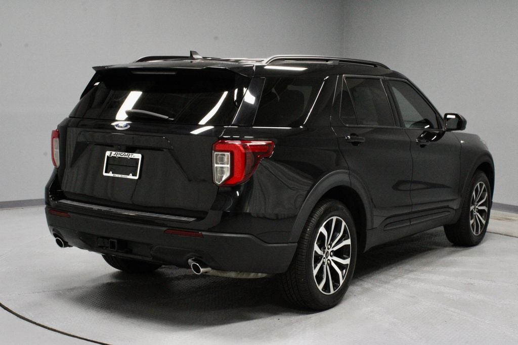 2022 Ford Explorer ST-Line