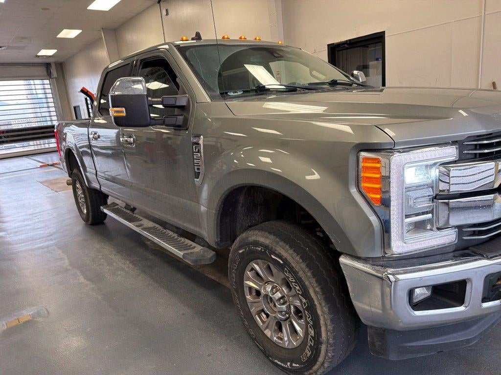 2019 Ford Super Duty F-250 SRW Lariat