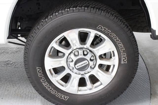 2022 Ford Super Duty F-250 SRW Limited