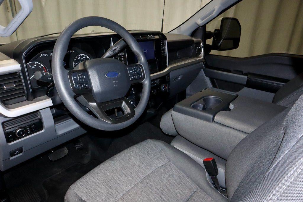 2024 Ford Super Duty F-350 SRW XL