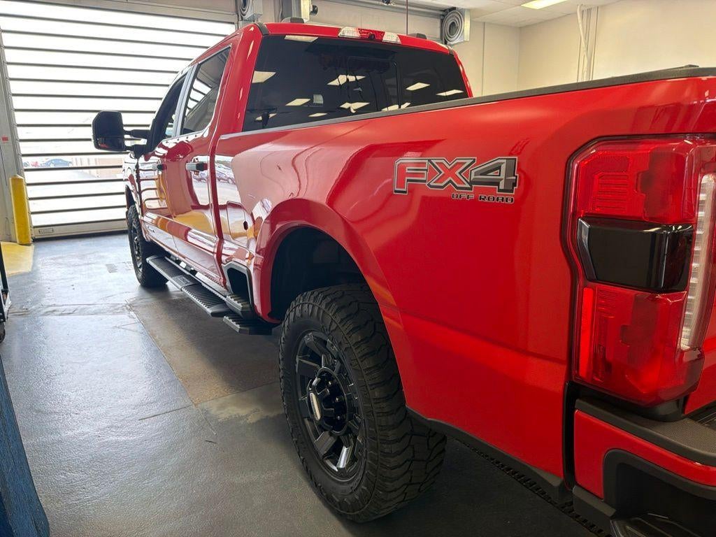 2023 Ford Super Duty F-350 SRW XL