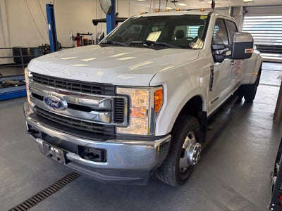 2017 Ford Super Duty F-350 DRW XL