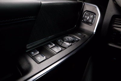 2025 Ford Super Duty F-350 DRW Platinum
