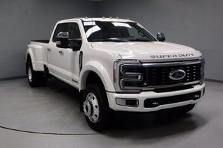 2024 Ford Super Duty F-450 DRW Platinum