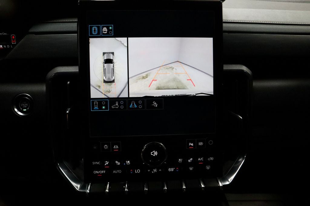 2024 GMC Acadia AT4