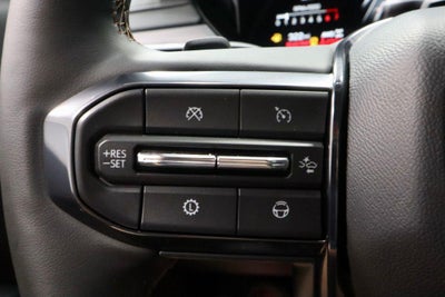 2024 GMC Acadia AT4