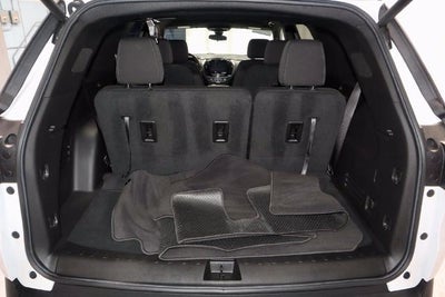 2023 Chevrolet Traverse LT