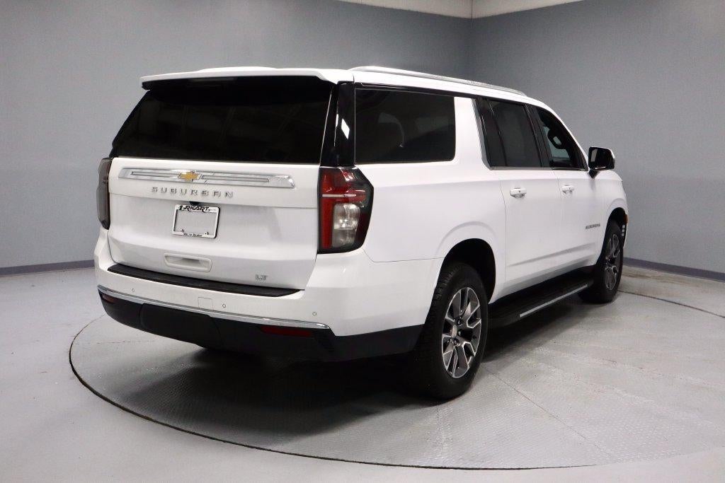 2024 Chevrolet Suburban LT