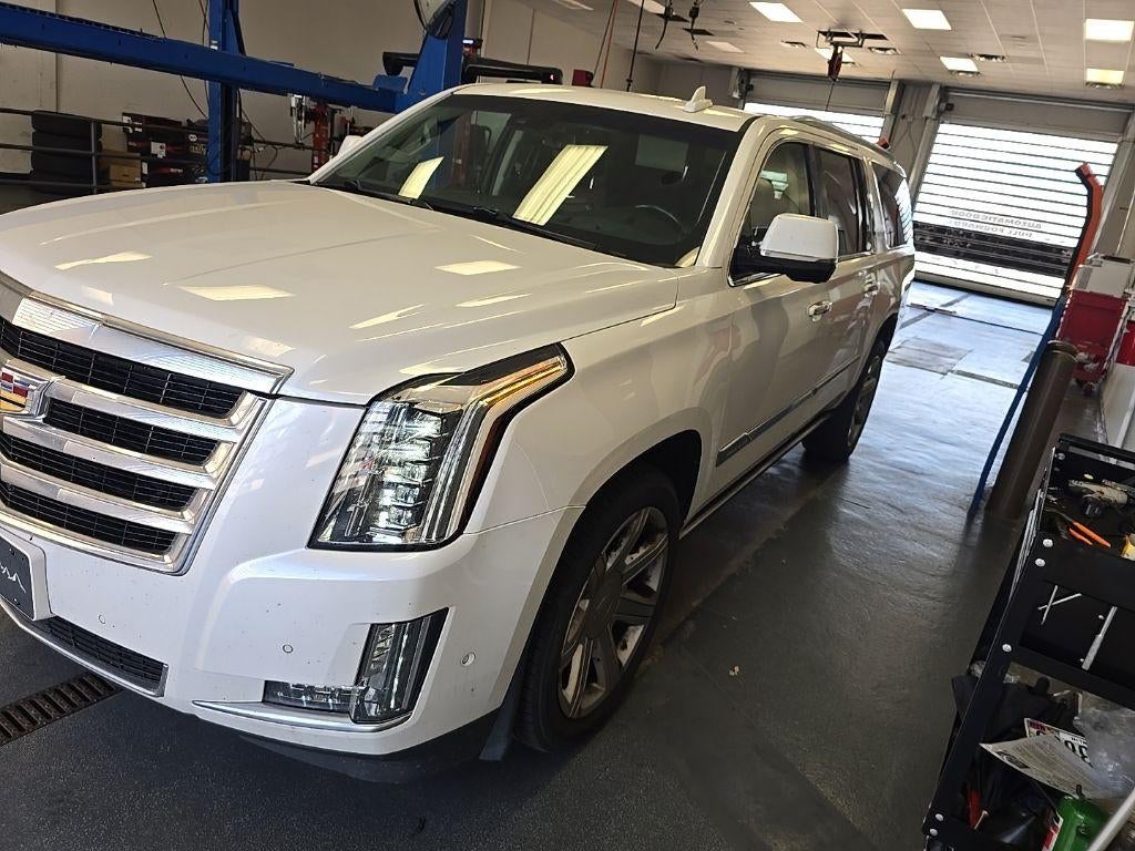 2018 Cadillac Escalade ESV Premium