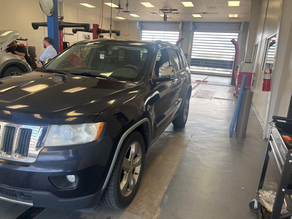 2011 Jeep Grand Cherokee Limited 4WD's photo