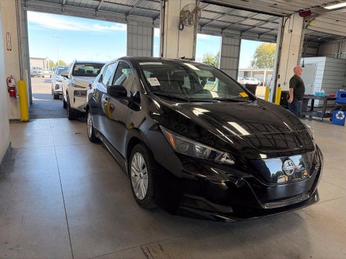 2025 Nissan LEAF S
