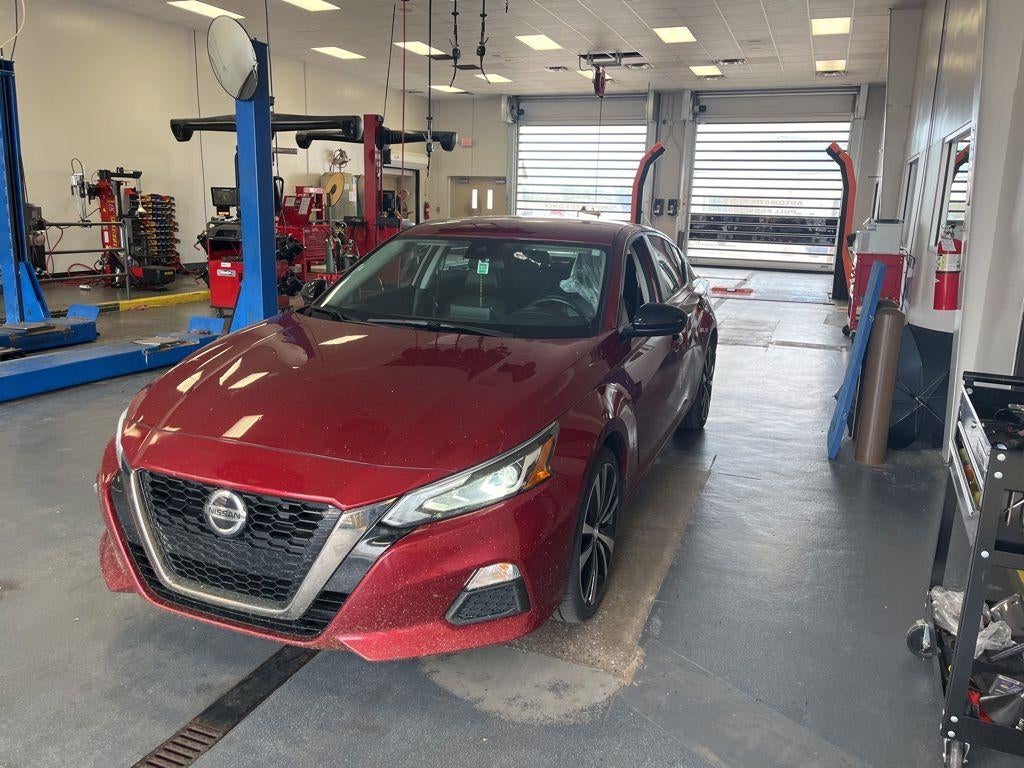 2022 Nissan Altima 2.5 SR