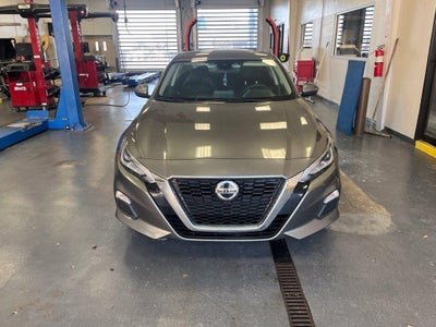 2022 Nissan Altima 2.5 SV
