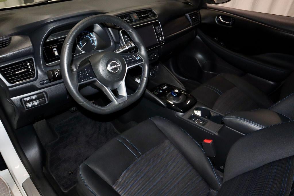 2024 Nissan LEAF SV Plus