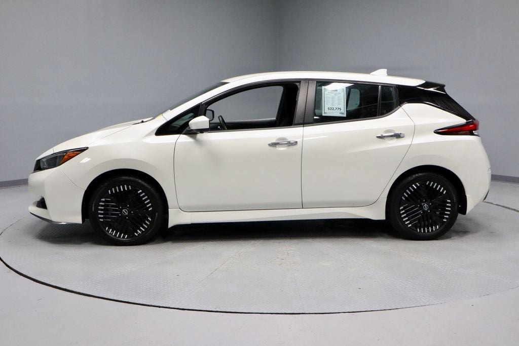 2024 Nissan LEAF SV Plus