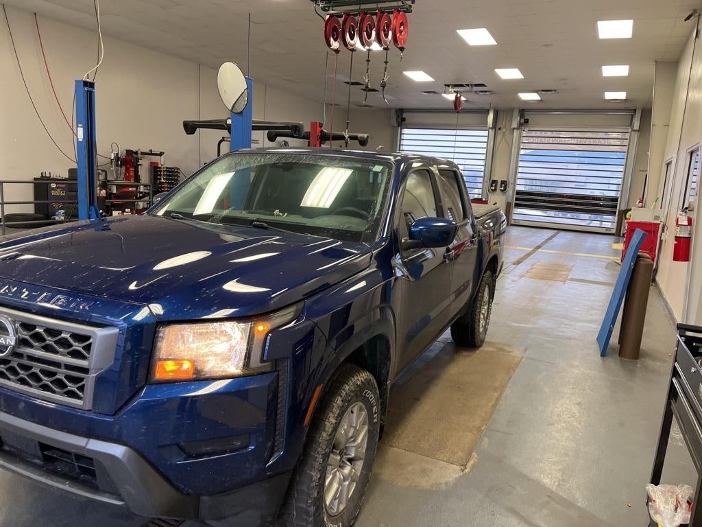 2022 Nissan Frontier SV