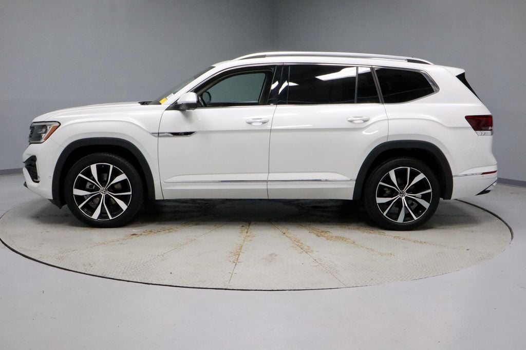 2025 Volkswagen Atlas 2.0T SEL Premium R-Line