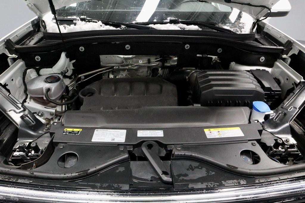 2025 Volkswagen Atlas Cross Sport 2.0T SE w/Technology