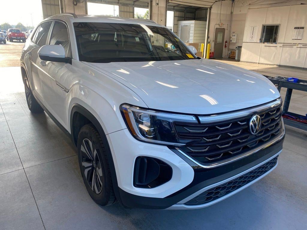 2024 Volkswagen Atlas Cross Sport 2.0T SE