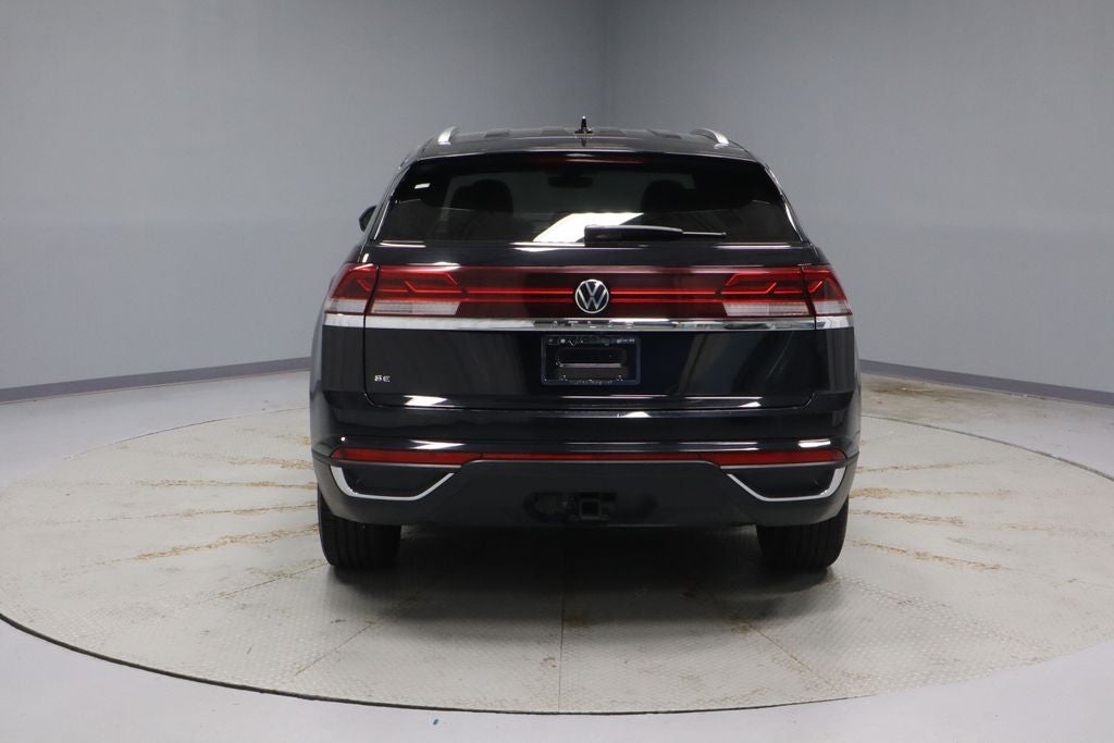 2025 Volkswagen Atlas Cross Sport 2.0T SE w/Technology